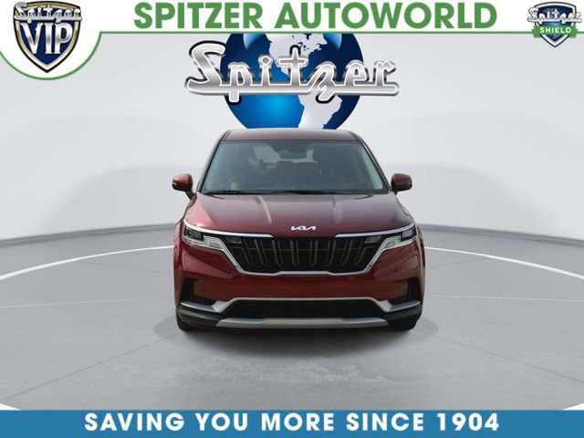 Used 2024 Kia Carnival LX image 4