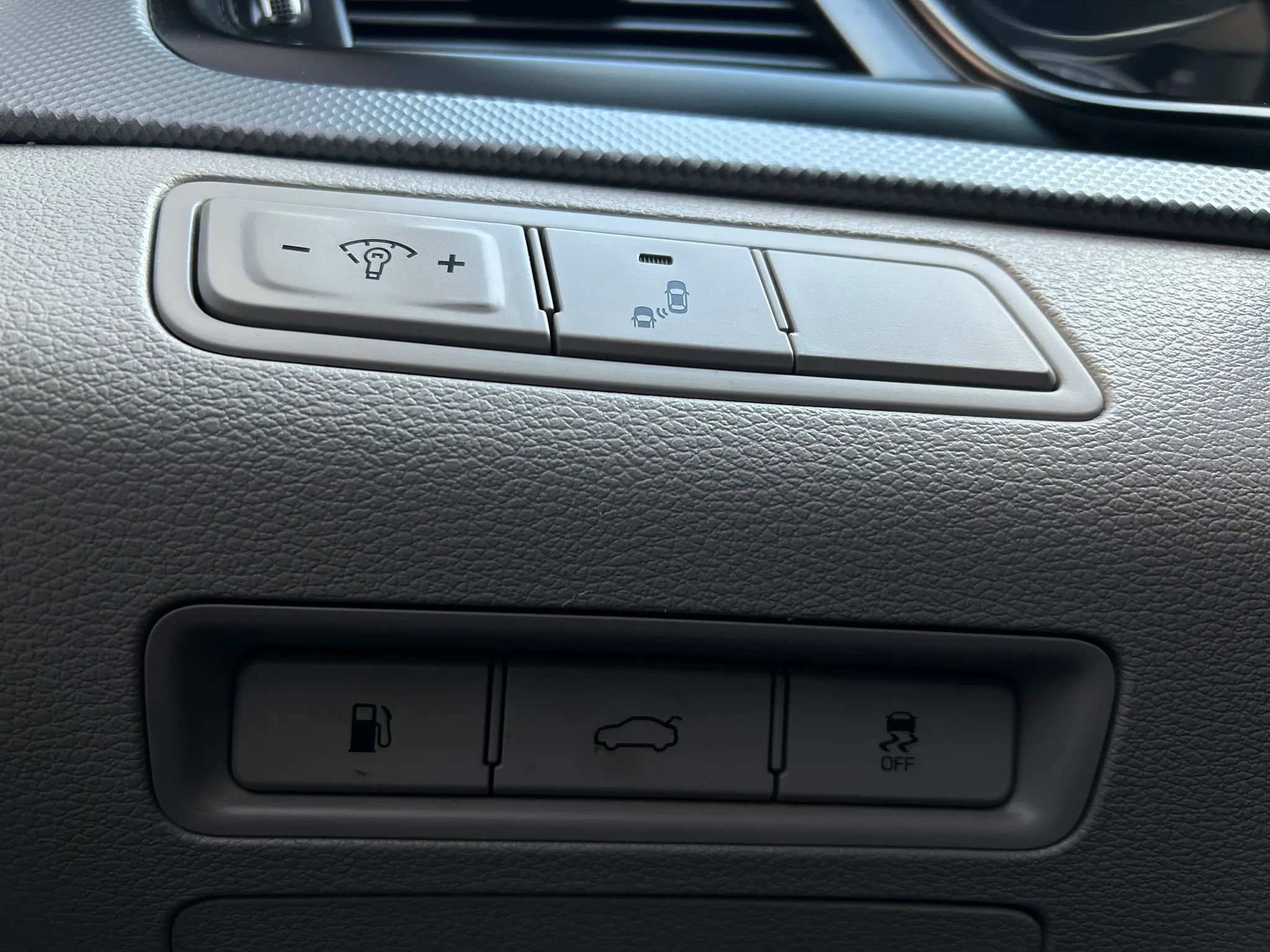 Used 2019 Hyundai Sonata SE FWD image 17