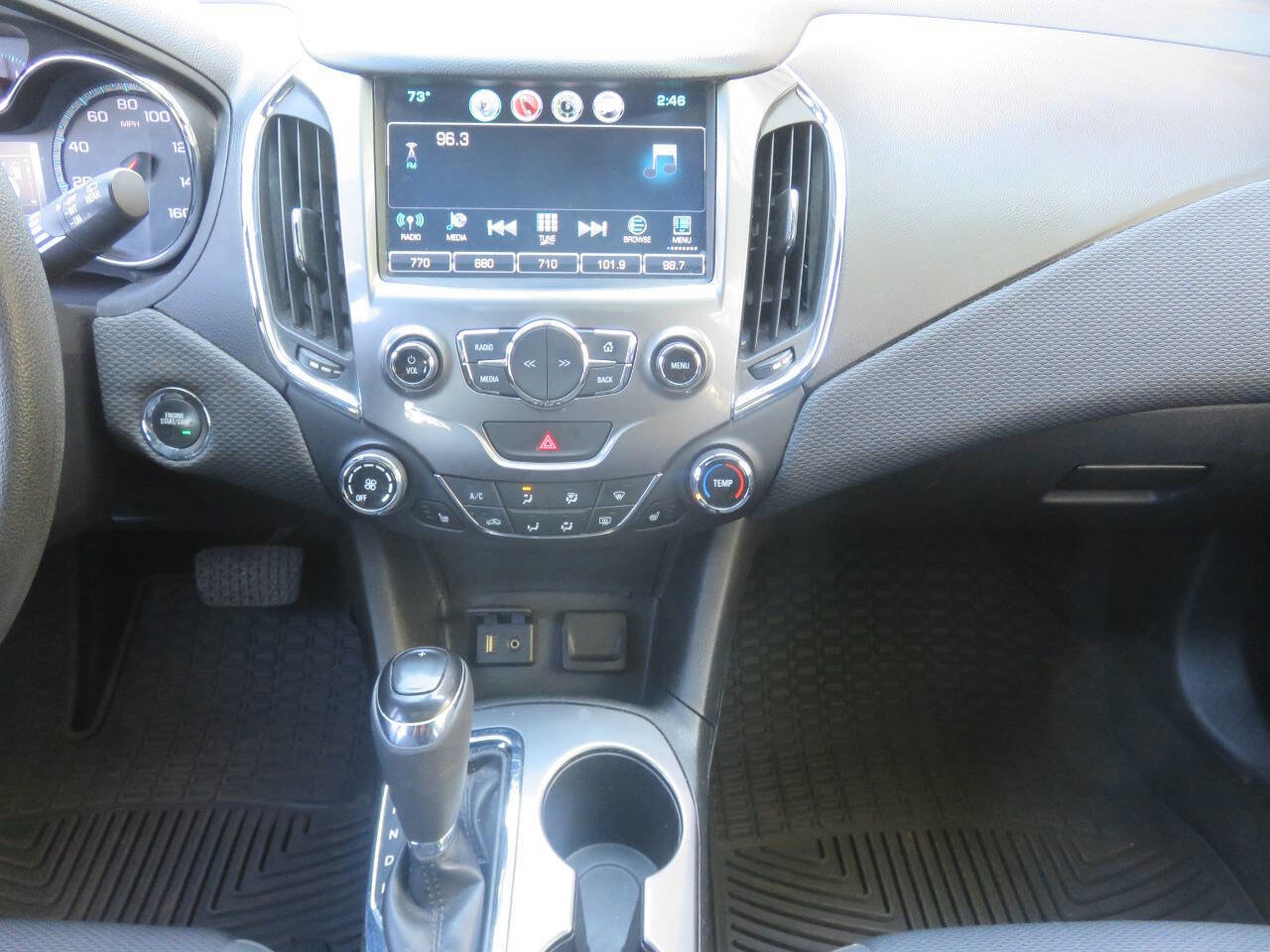 Used 2017 Chevrolet Cruze LT w/ Sun And Sound Package FWD image 16