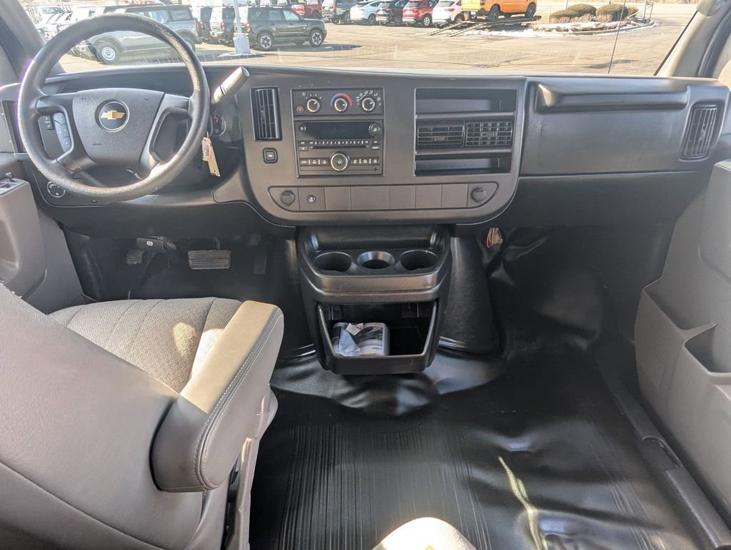 Used 2014 Chevrolet Express 3500 LS image 20
