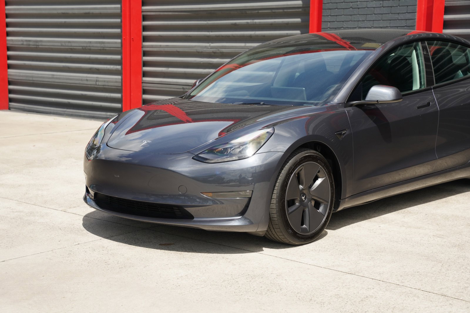 Used 2023 Tesla Model 3 Standard Range RWD image 2