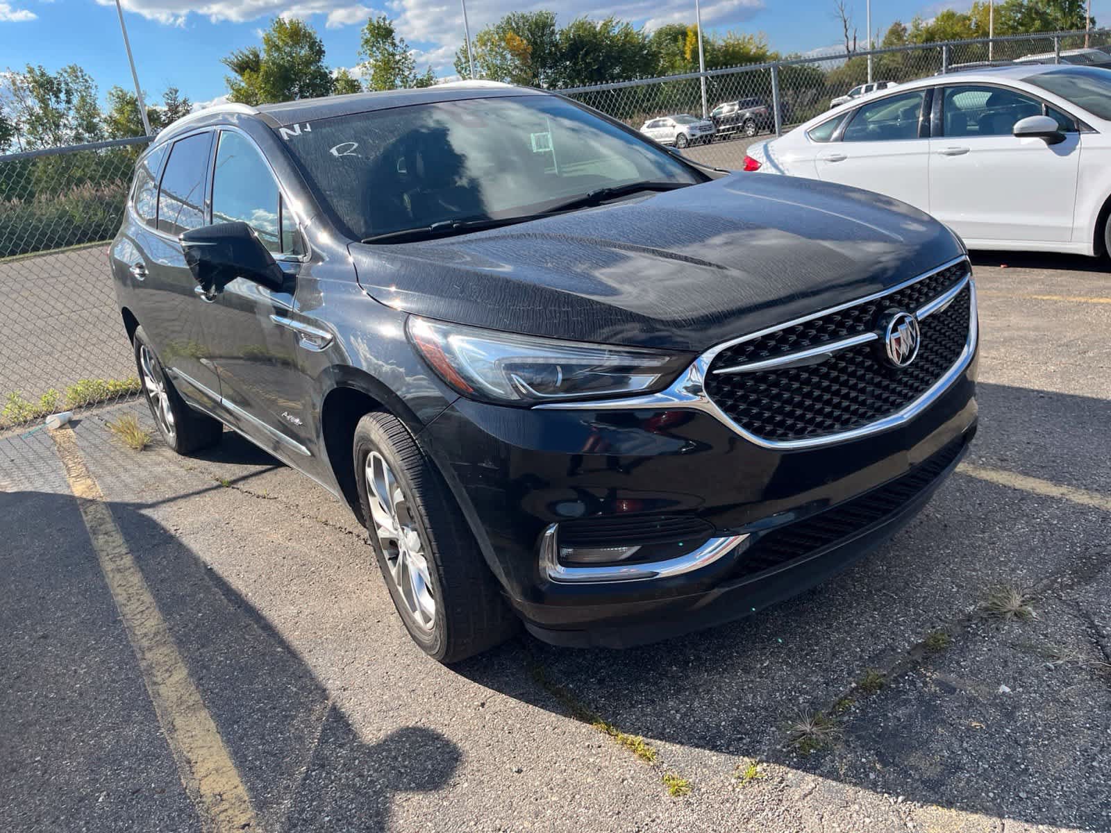 Used 2018 Buick Enclave Avenir FWD image 18