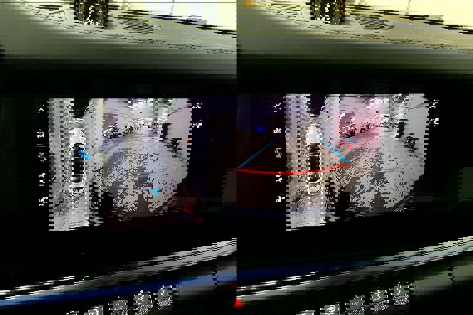 Used 2025 Porsche 911 Carrera T image 31