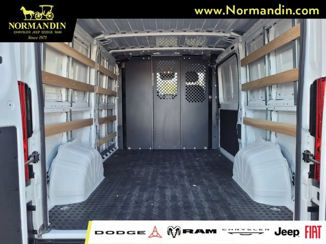 Used 2025 RAM ProMaster 2500 w/ U-Haul Equipment Group FWD image 19