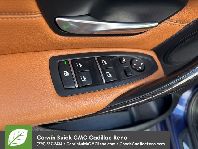 Used 2018 BMW 330i xDrive Sedan w/ Convenience Package image 12