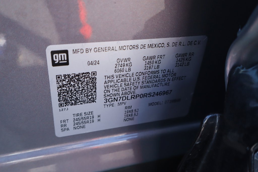 Used 2024 Chevrolet Equinox EV LT FWD image 38