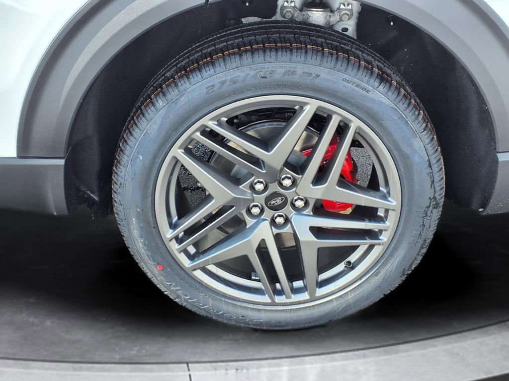 New 2026 Ford Explorer ST-Line w/ ST-Line Street Pack image 17