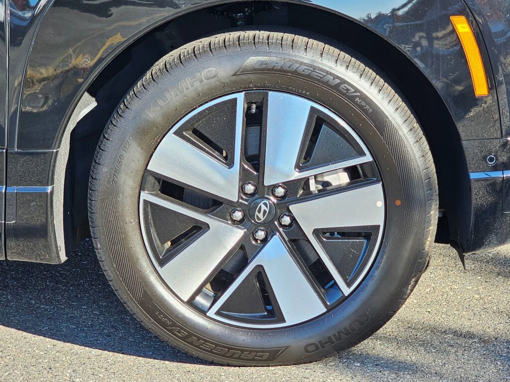 New 2026 Hyundai Ioniq 9 SEL image 9