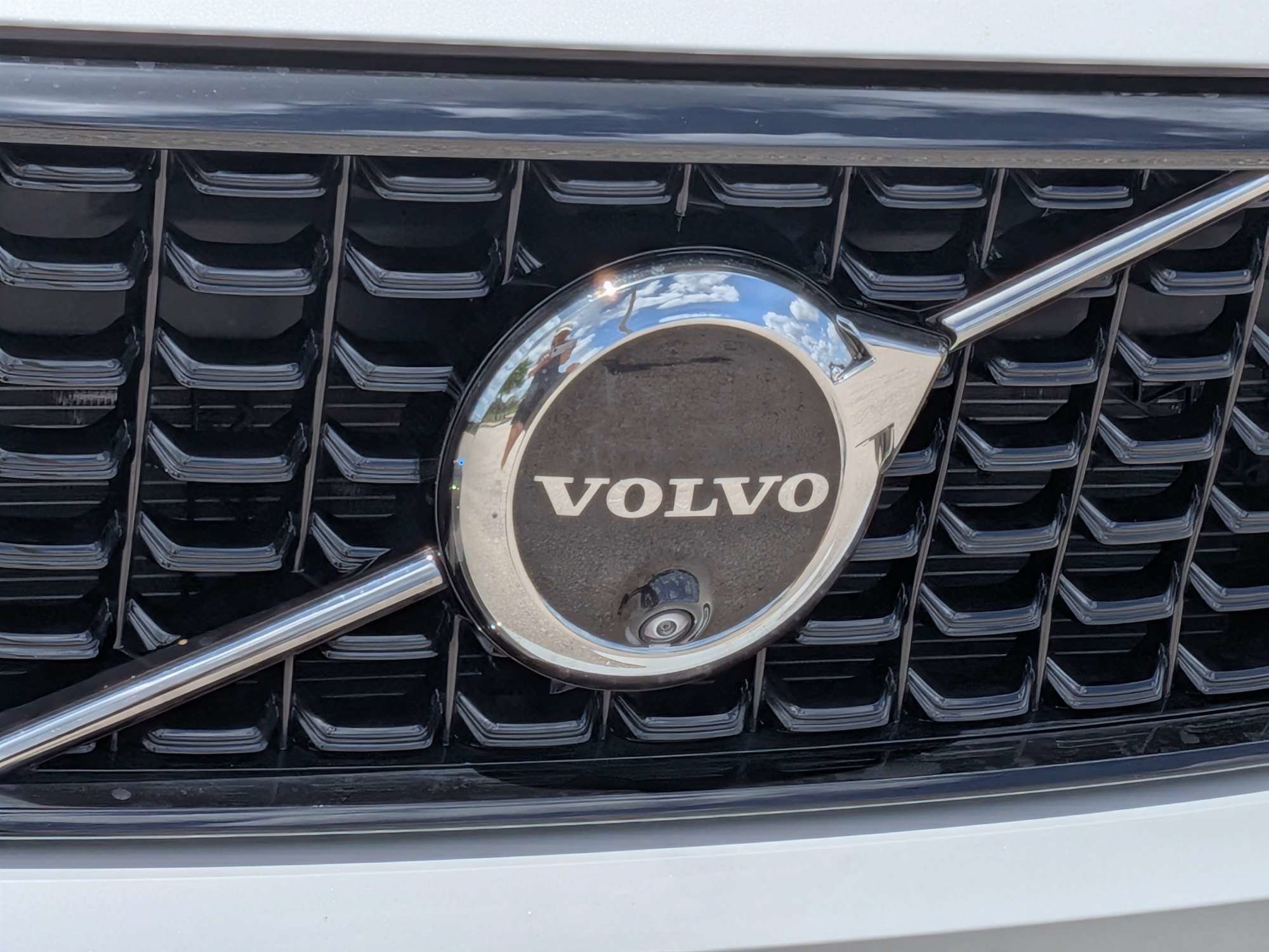 Used 2024 Volvo XC40 B5 Ultimate w/ Protection Package Premier AWD/4WD image 13