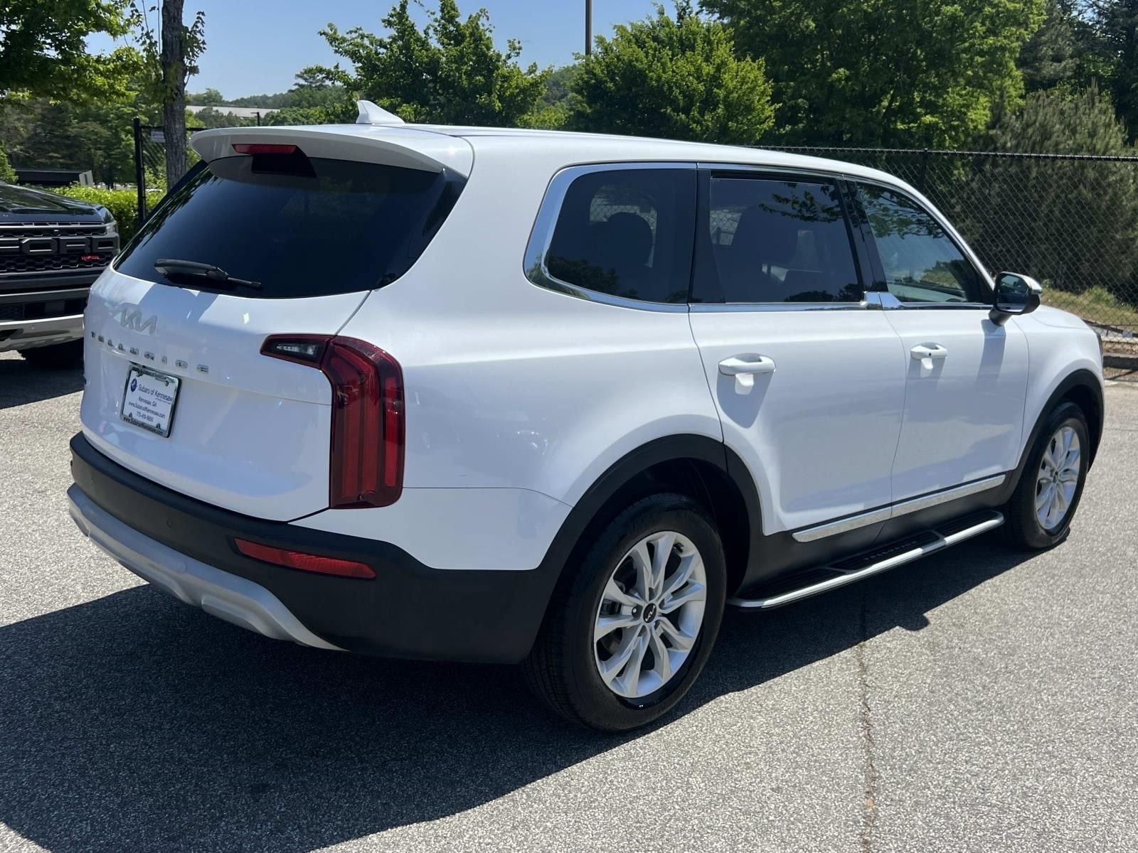 Used 2022 Kia Telluride LX AWD/4WD image 7