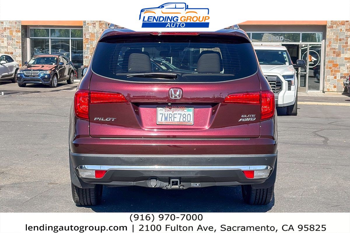 Used 2017 Honda Pilot Elite image 3
