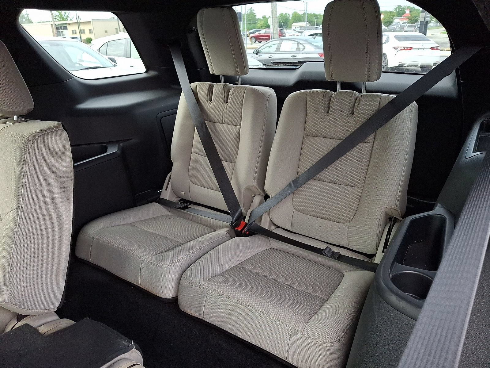 Used 2018 Ford Explorer XLT AWD/4WD image 11