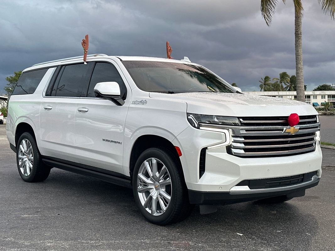 Used 2023 Chevrolet Suburban High Country w/ Premium Package 2 image 7