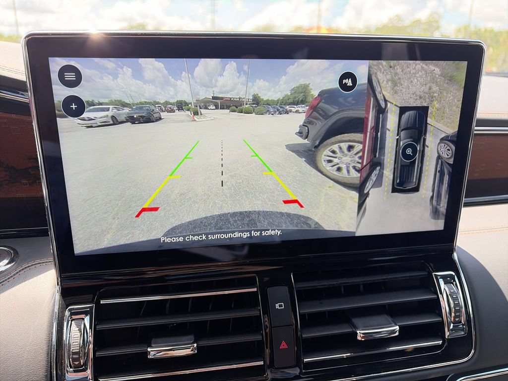 Used 2024 Lincoln Navigator Black Label AWD/4WD image 22