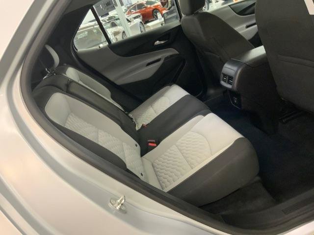 Used 2019 Chevrolet Equinox LS AWD/4WD image 13