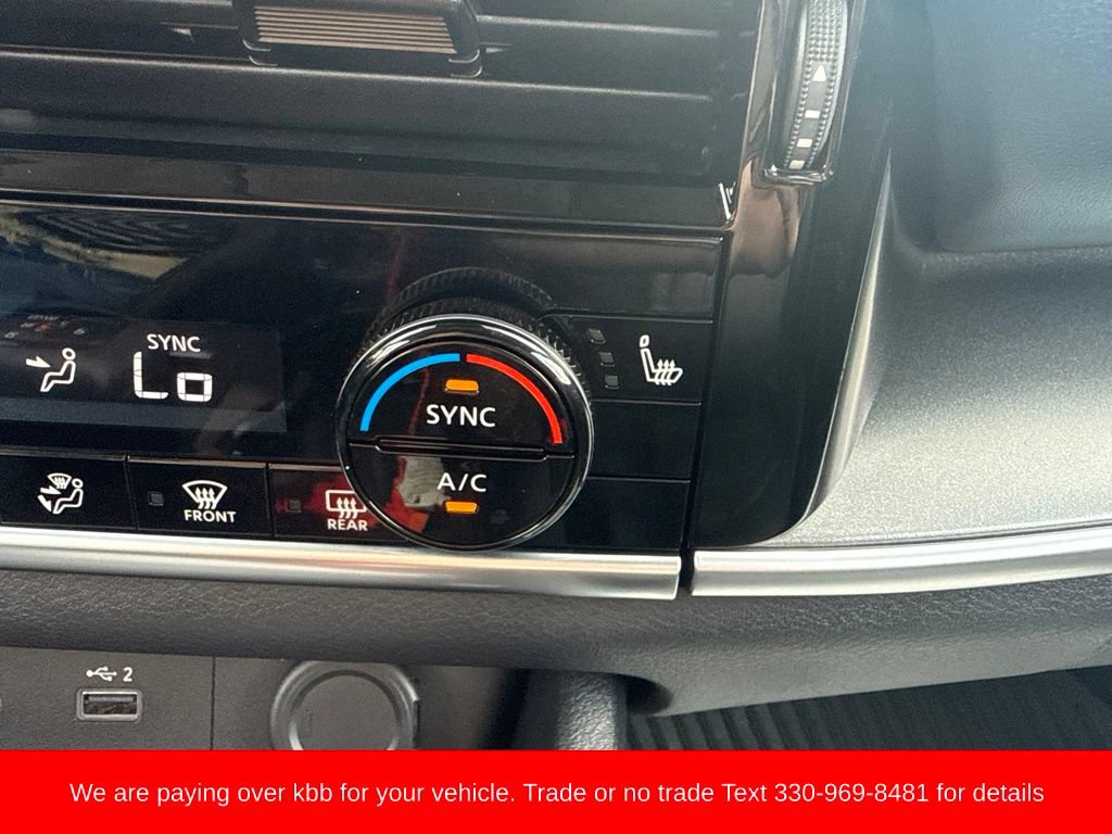 Used 2021 Nissan Rogue SV AWD/4WD image 25