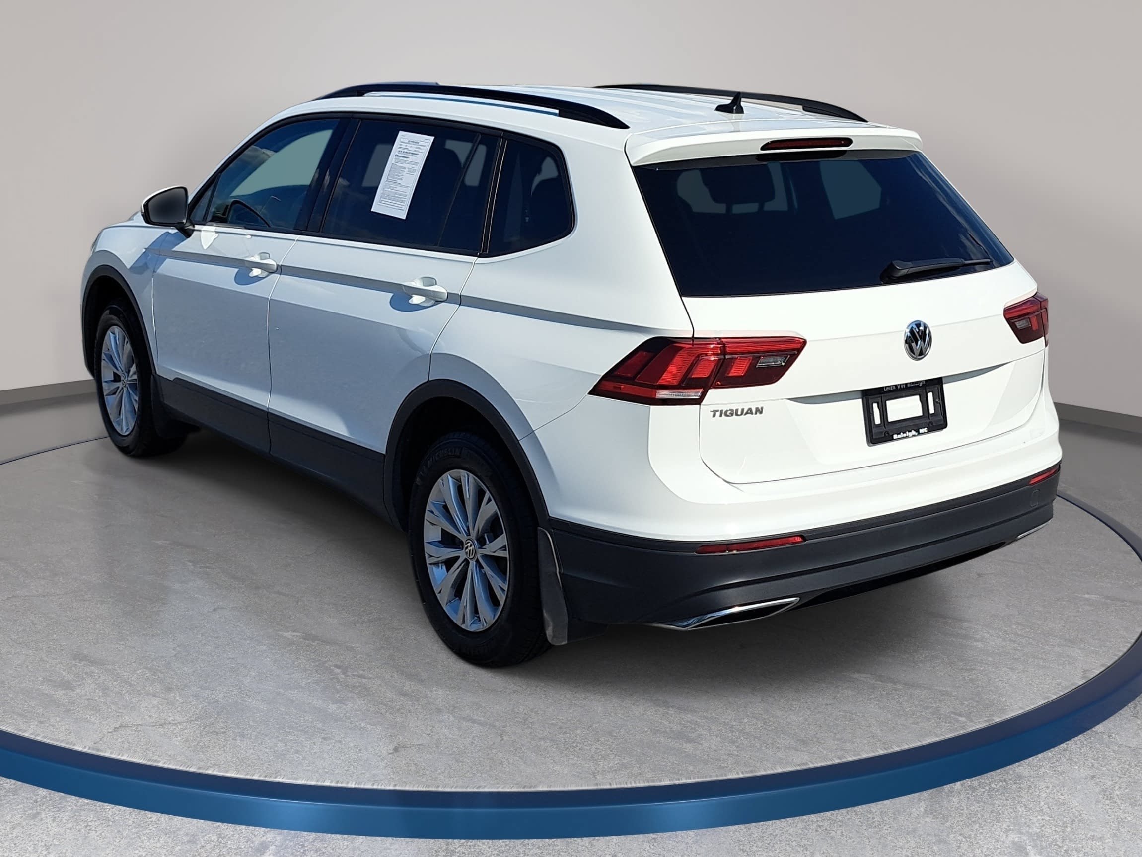 Used 2020 Volkswagen Tiguan S FWD image 7
