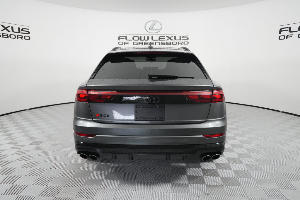 Used 2024 Audi SQ8 Prestige AWD/4WD image 6