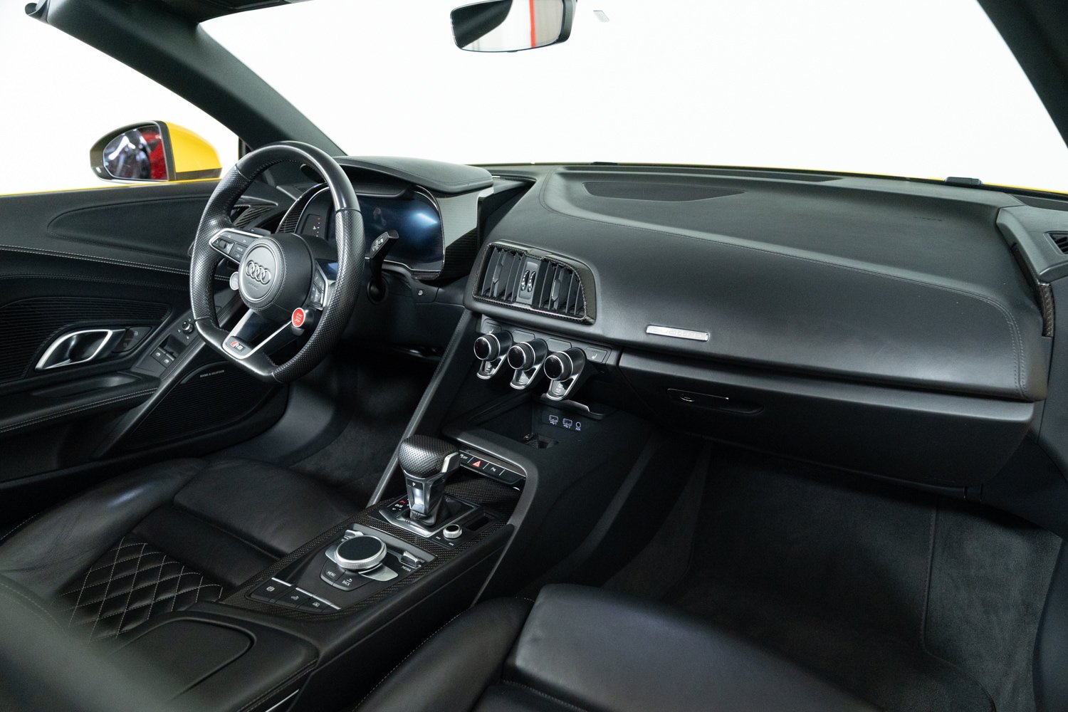Used 2017 Audi R8 V10 AWD/4WD image 39