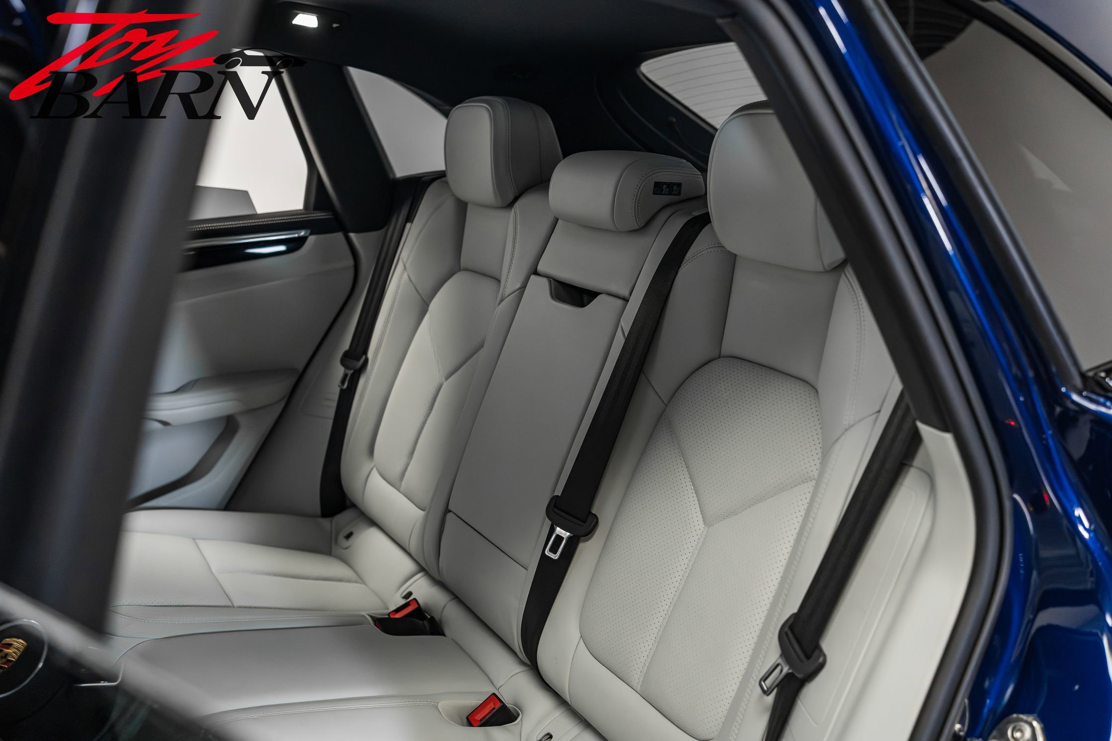 Used 2022 Porsche Macan S image 43