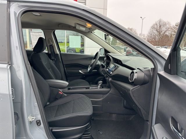 Certified 2022 Nissan Kicks SV image 12