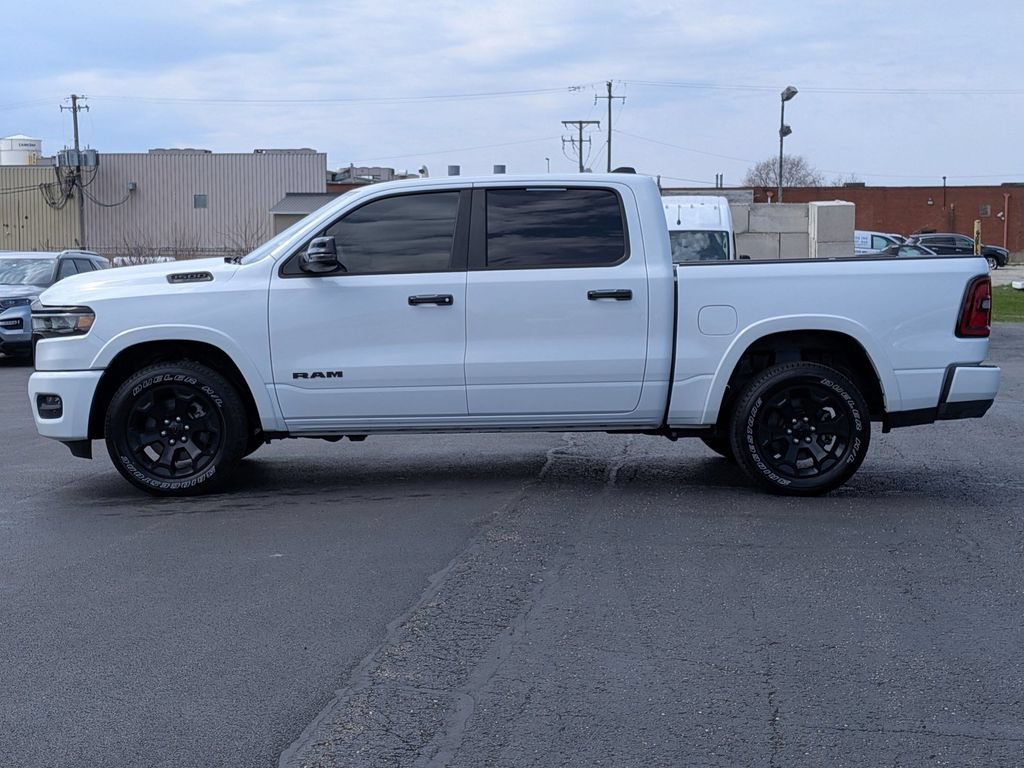 Used 2025 RAM 1500 Big Horn AWD/4WD image 4
