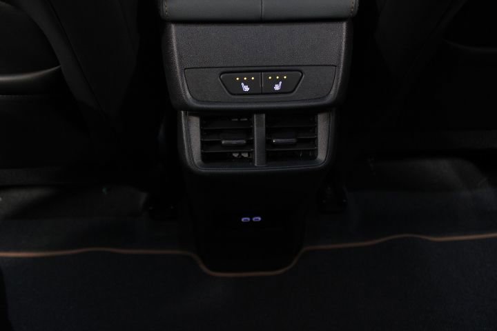 New 2026 GMC Terrain AT4 w/ Convenience Package III image 21