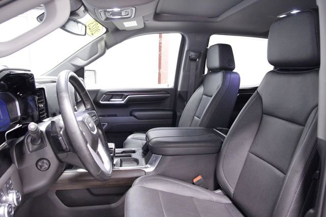 Used 2023 GMC Sierra 1500 SLT w/ SLT Premium Package image 14
