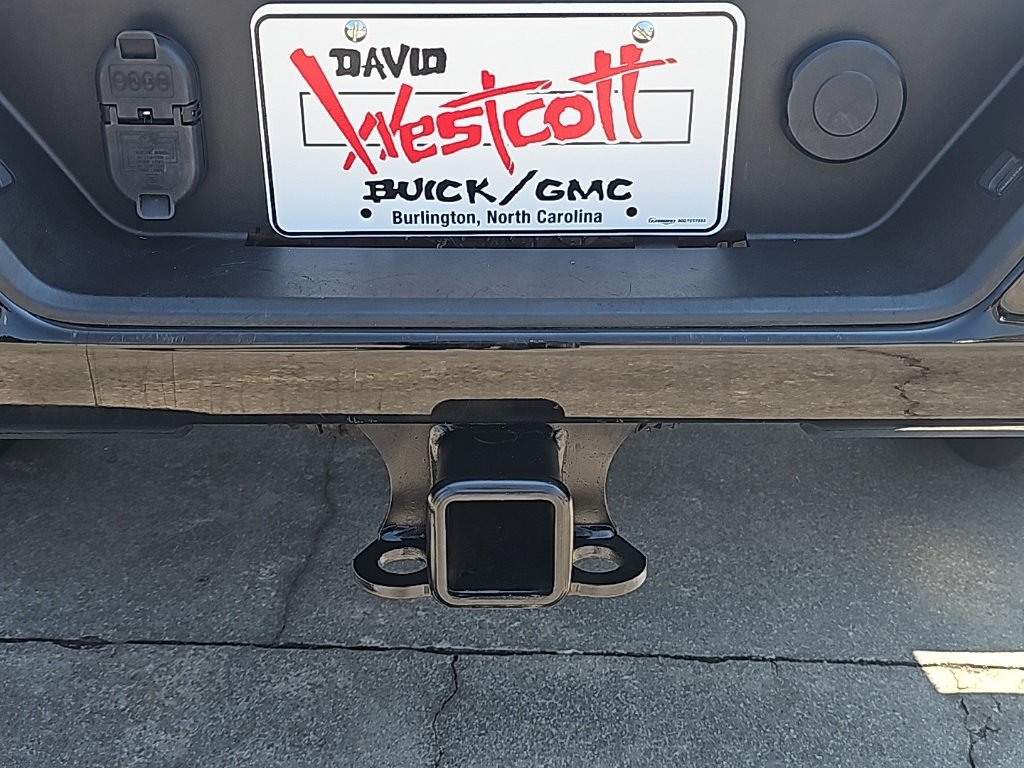 Used 2023 Chevrolet Silverado 2500 Custom w/ Custom Value Package image 7