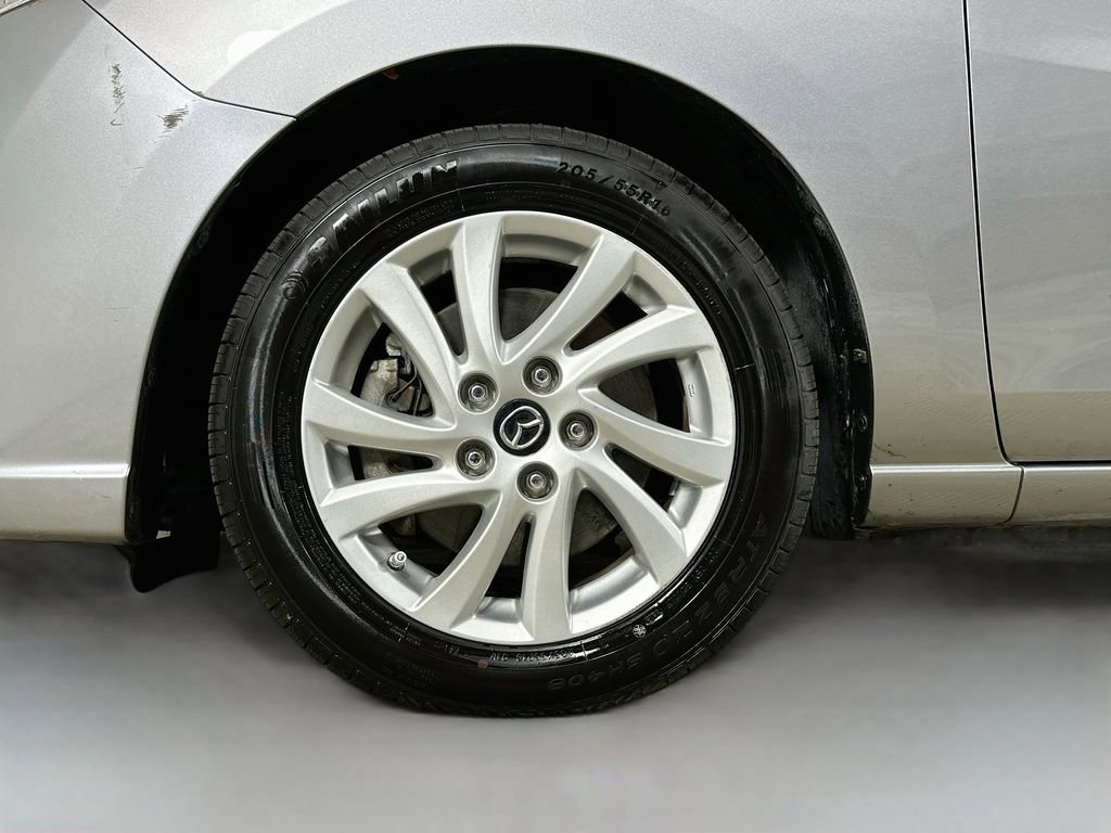 Used 2015 MAZDA MAZDA5 Sport FWD image 30