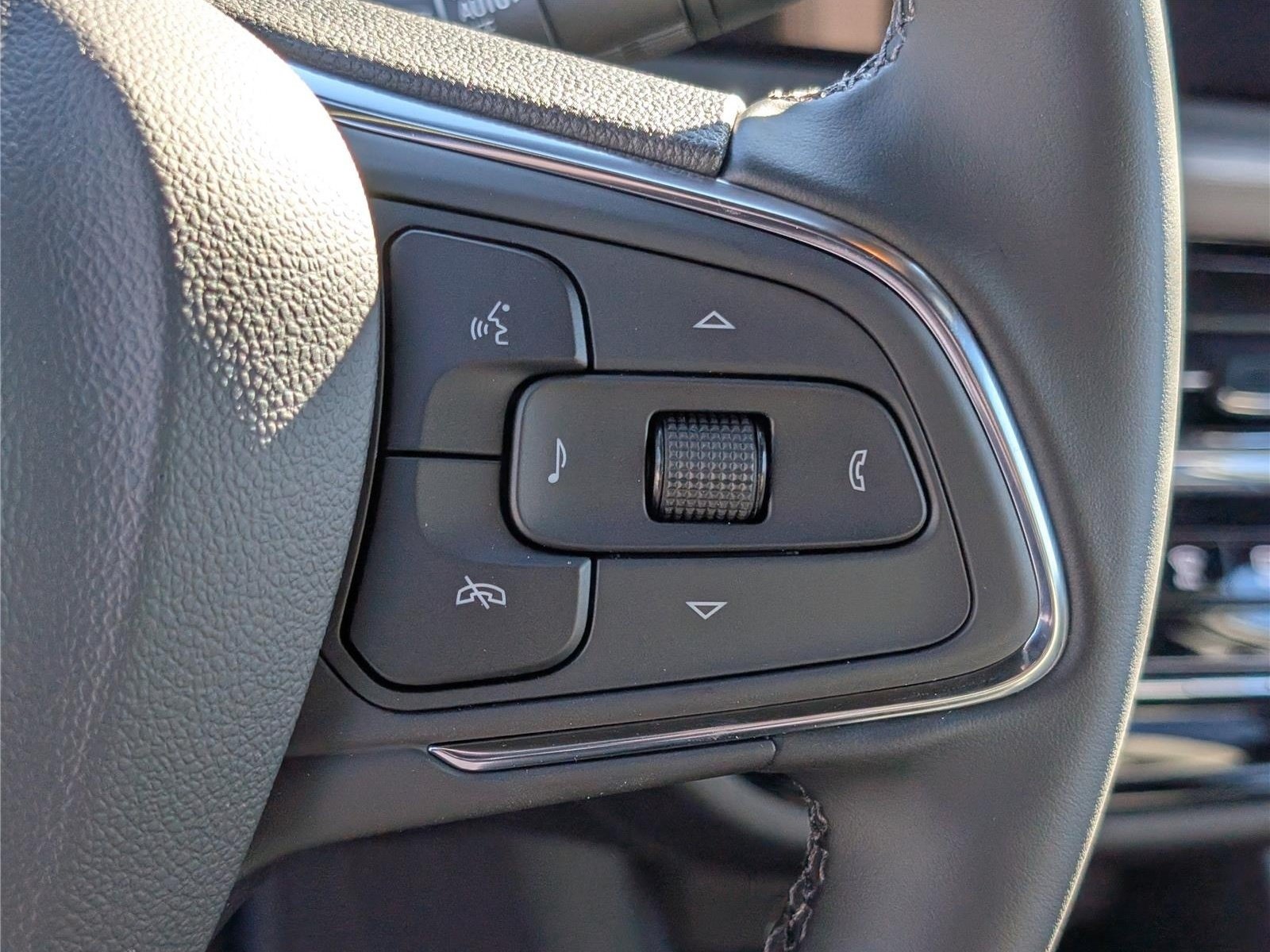 New 2026 Buick Envista Sport Touring FWD image 20