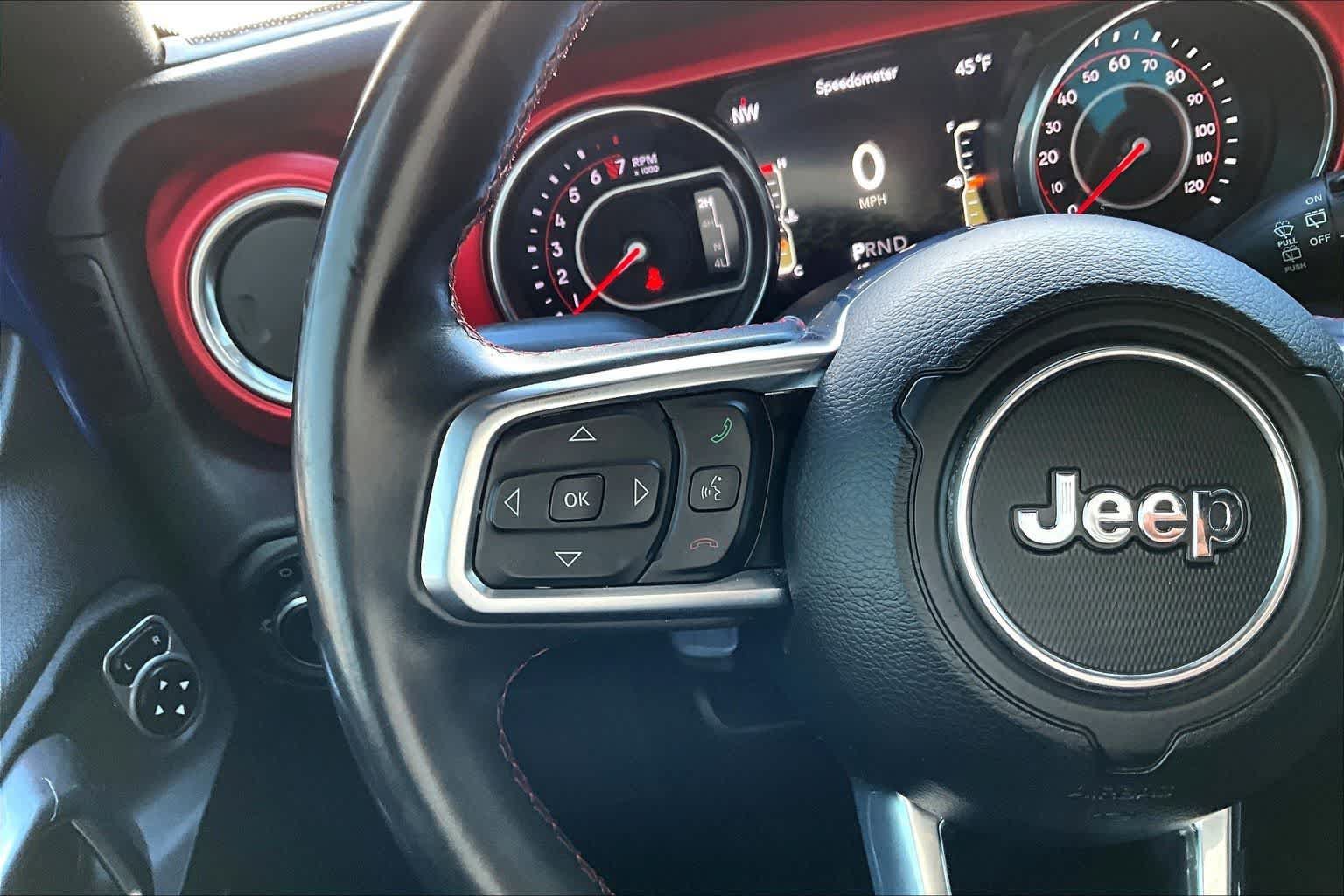 Used 2018 Jeep Wrangler Unlimited Rubicon AWD/4WD image 25