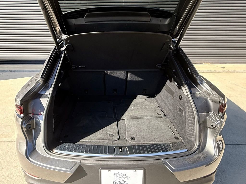Used 2026 Porsche Cayenne S image 11