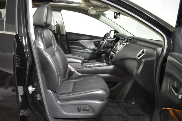 Used 2020 Nissan Murano SL w/ Moonroof Package AWD/4WD image 37
