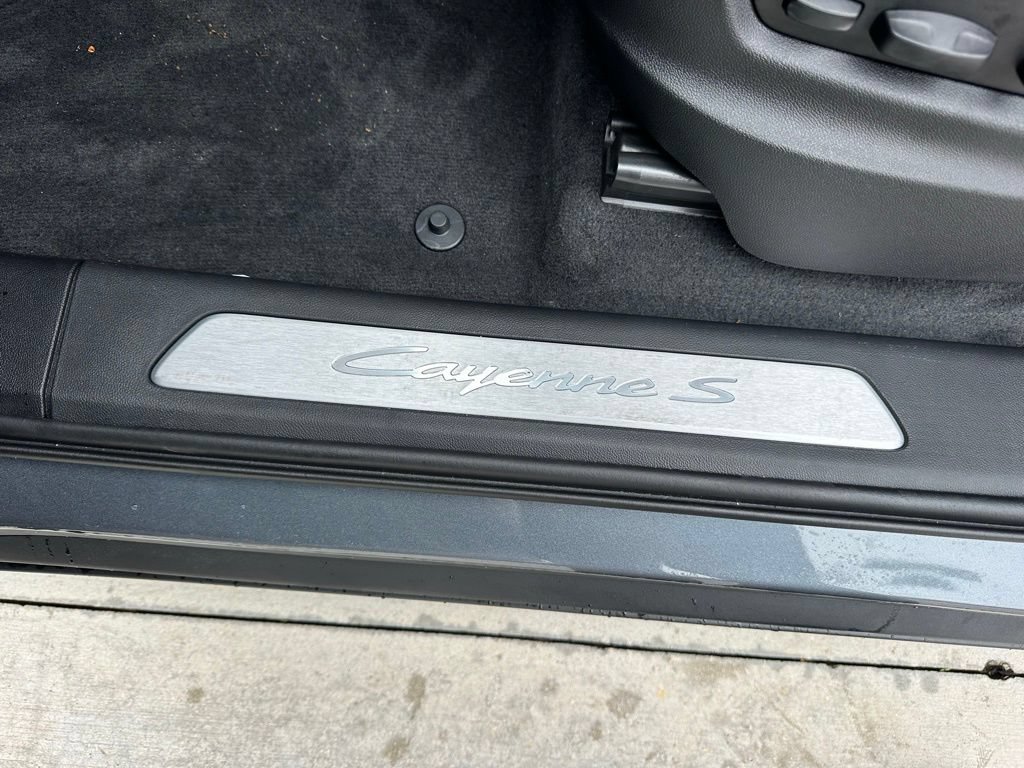Used 2026 Porsche Cayenne S AWD/4WD image 24