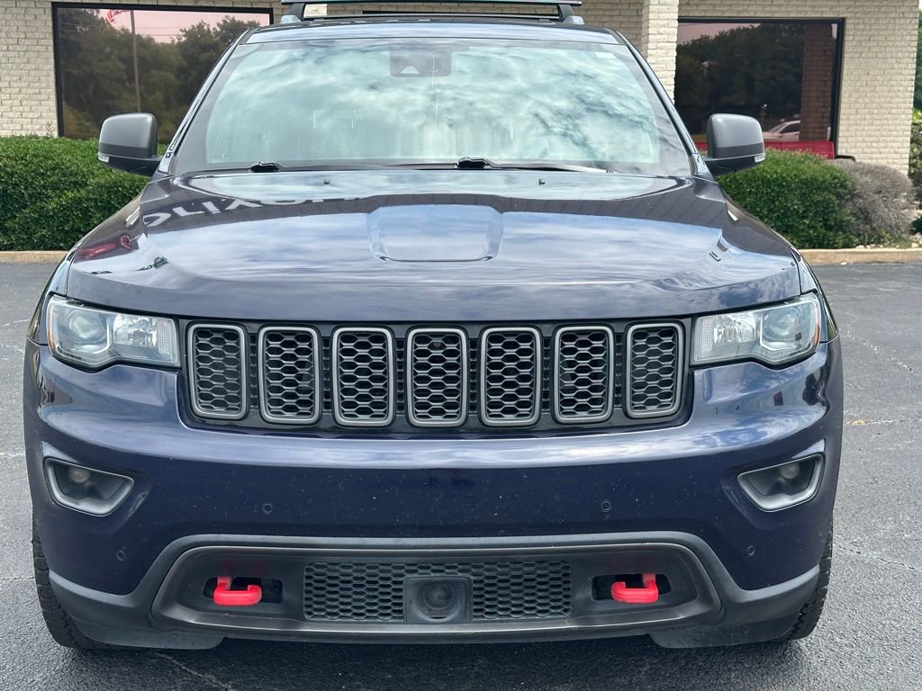 Used 2018 Jeep Grand Cherokee Trailhawk AWD/4WD image 2