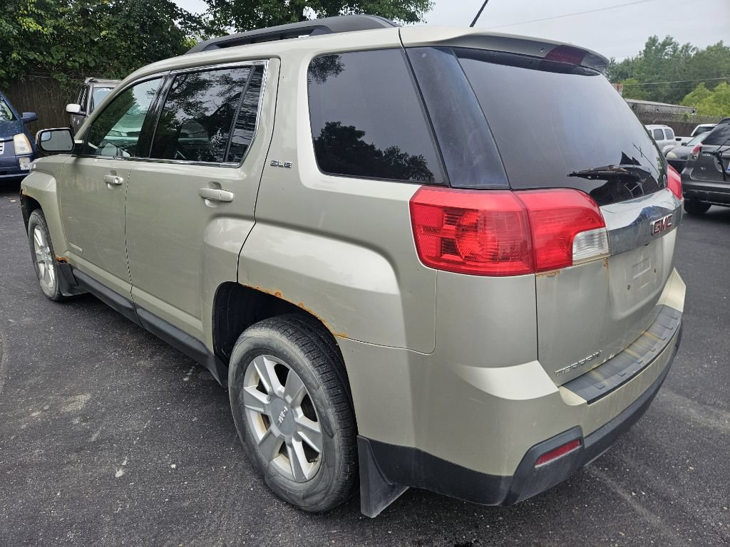 Used 2013 GMC Terrain SLE w/ Convenience Package FWD image 9