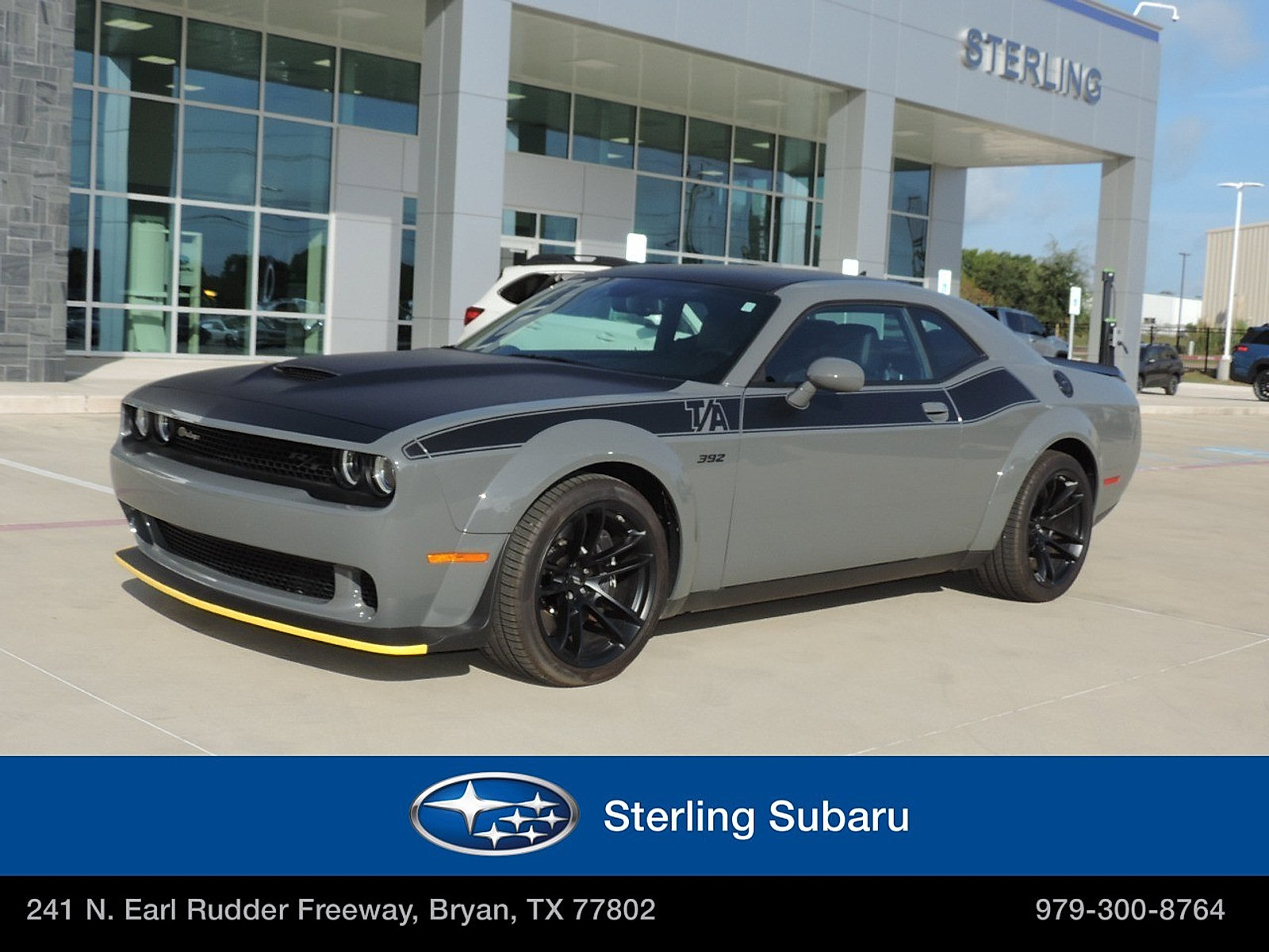 Used 2023 Dodge Challenger R/T Scat Pack RWD image 1