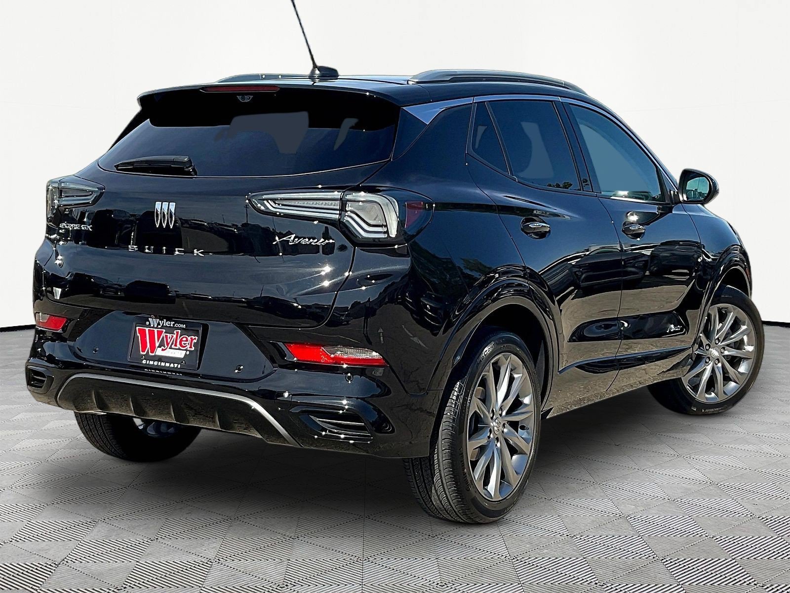 Used 2024 Buick Encore GX Avenir w/ Avenir Technology Package AWD/4WD image 6