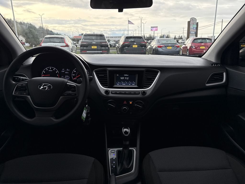 Used 2020 Hyundai Accent SE image 18