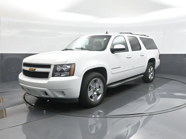 Used 2014 Chevrolet Suburban LT AWD/4WD image 3