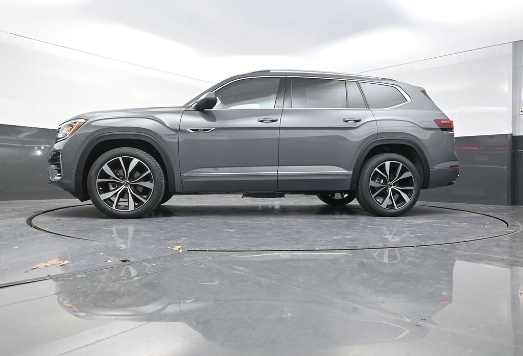 New 2026 Volkswagen Atlas SEL Premium R-Line image 24