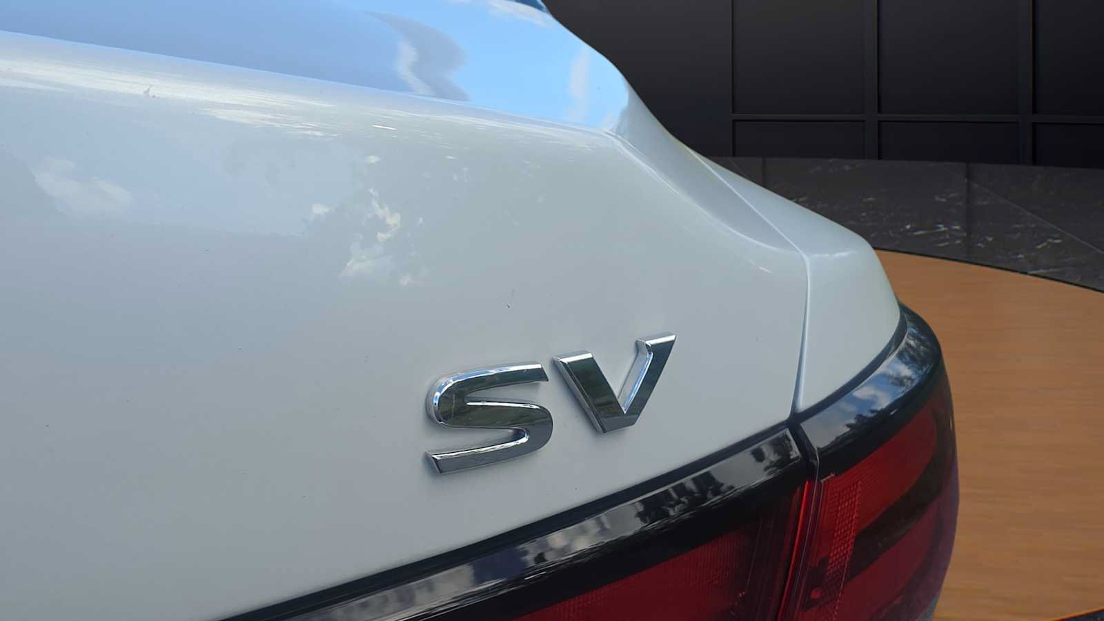 Used 2023 Nissan Sentra SV w/ SV Premium Package FWD image 29
