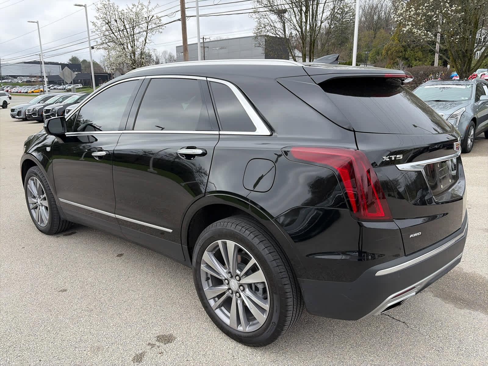 Certified 2024 Cadillac XT5 Premium Luxury image 2
