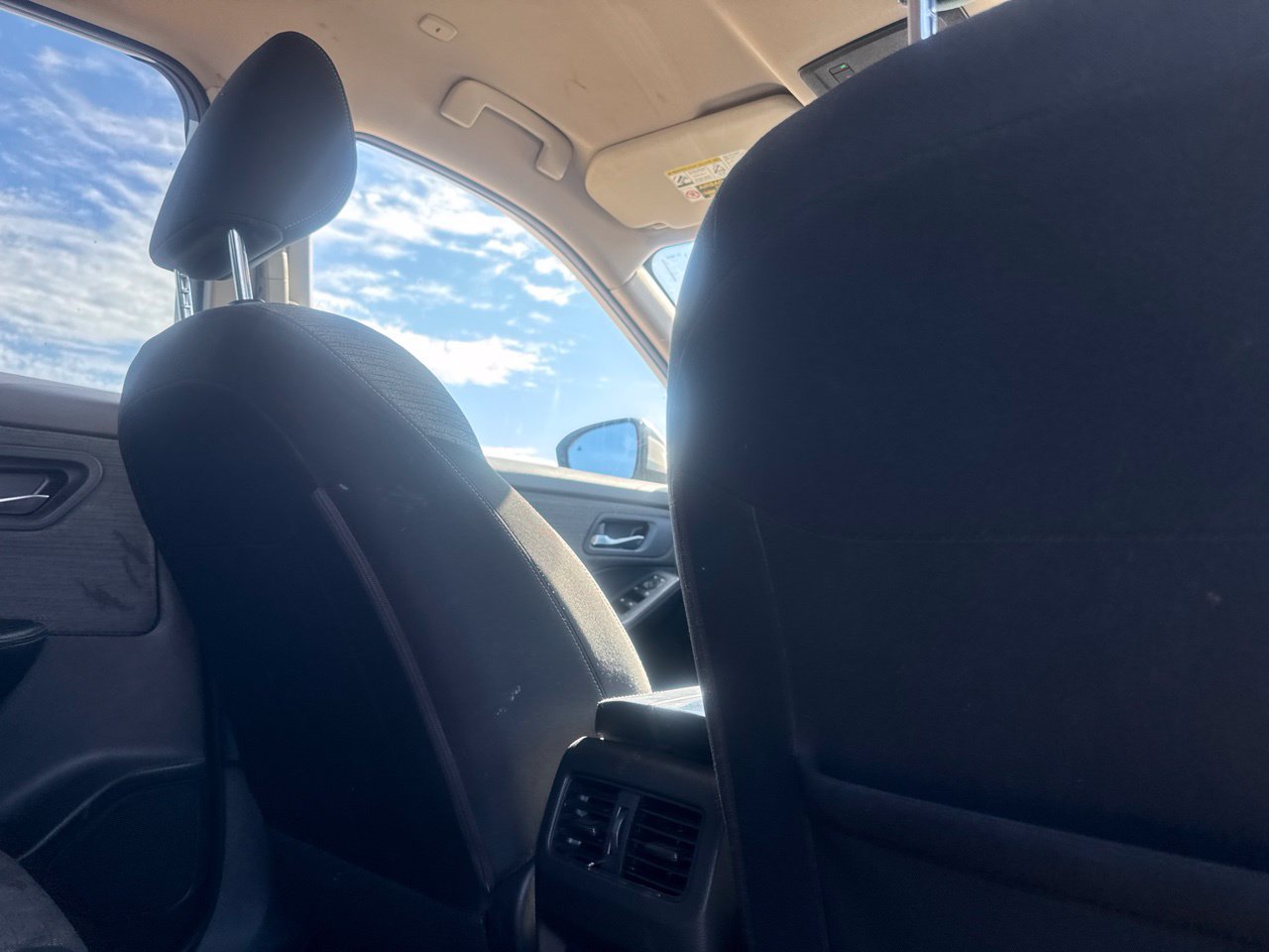 Certified 2023 Nissan Rogue SV FWD image 38