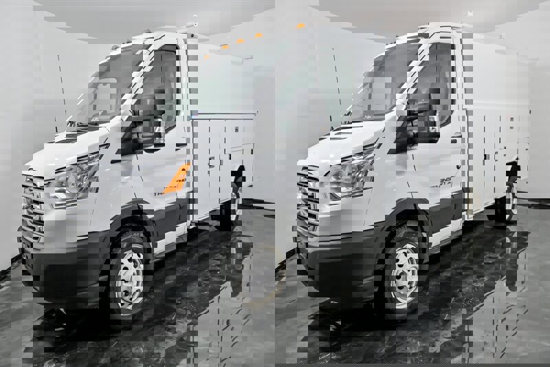 Used 2019 Ford Transit 350 138 DRW w/ Interior Upgrade Package image 5