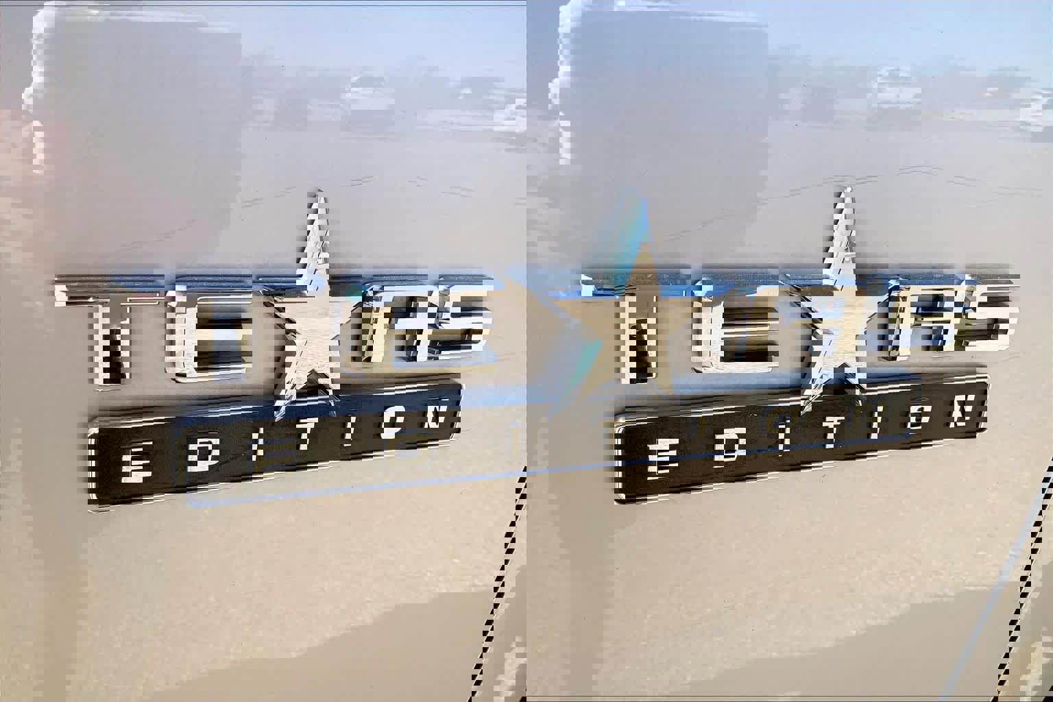 Used 2022 Chevrolet Silverado 3500 LT w/ Texas Edition image 33