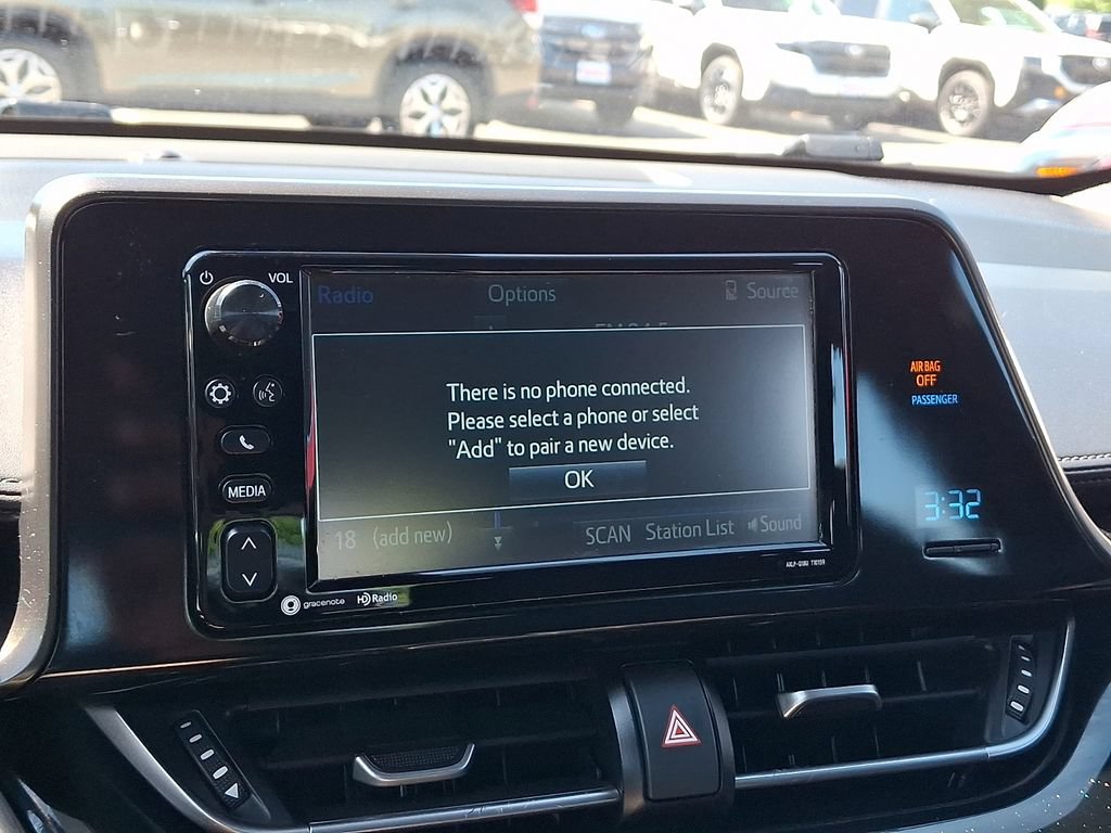 Used 2018 Toyota C-HR XLE FWD image 18