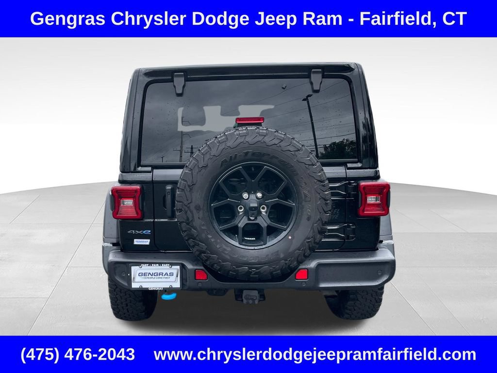 Used 2024 Jeep Wrangler Unlimited AWD/4WD image 6