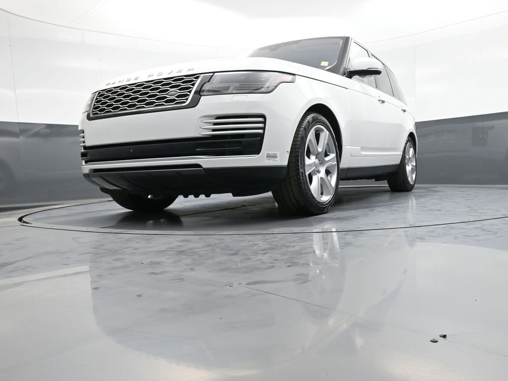 Used 2019 Land Rover Range Rover HSE image 32